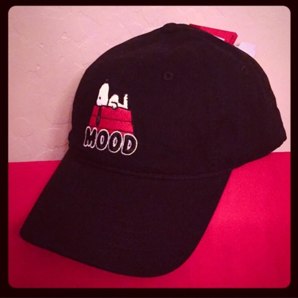 Peanuts Snoopy Youth Cap